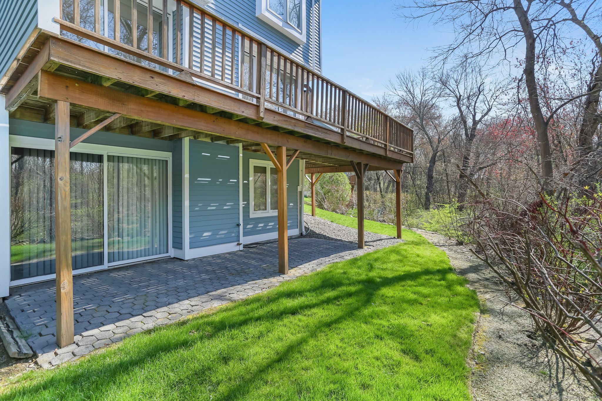 141 Regents Park, Westport, Connecticut image 31