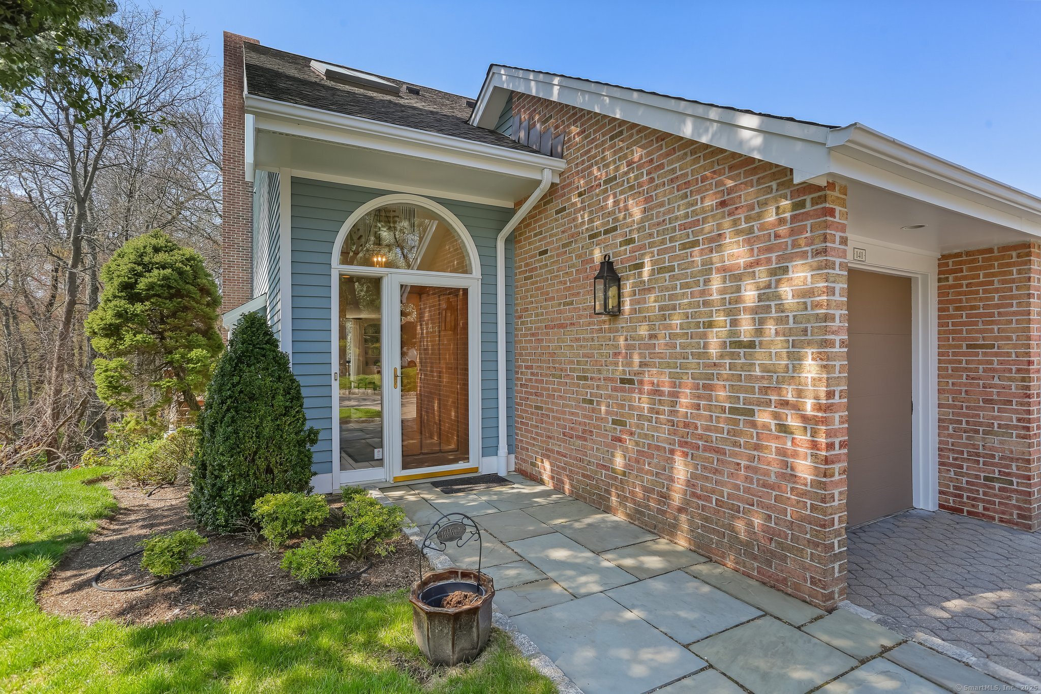 141 Regents Park, Westport, Connecticut image 1