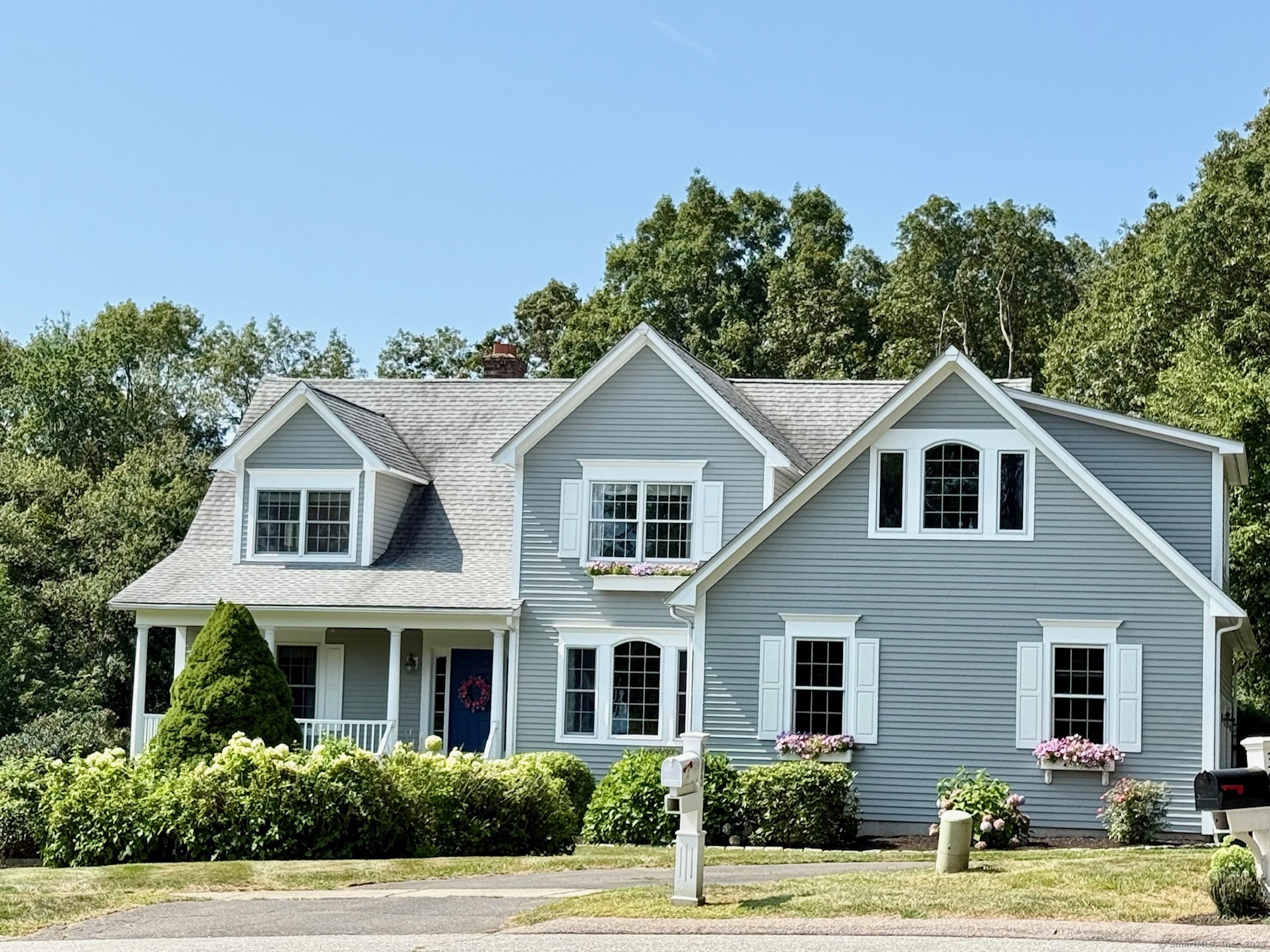 290 Imperial Drive
