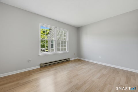Tiny photo for 10 Taft Point #8, Waterbury, CT 06708 (MLS # 24200684)