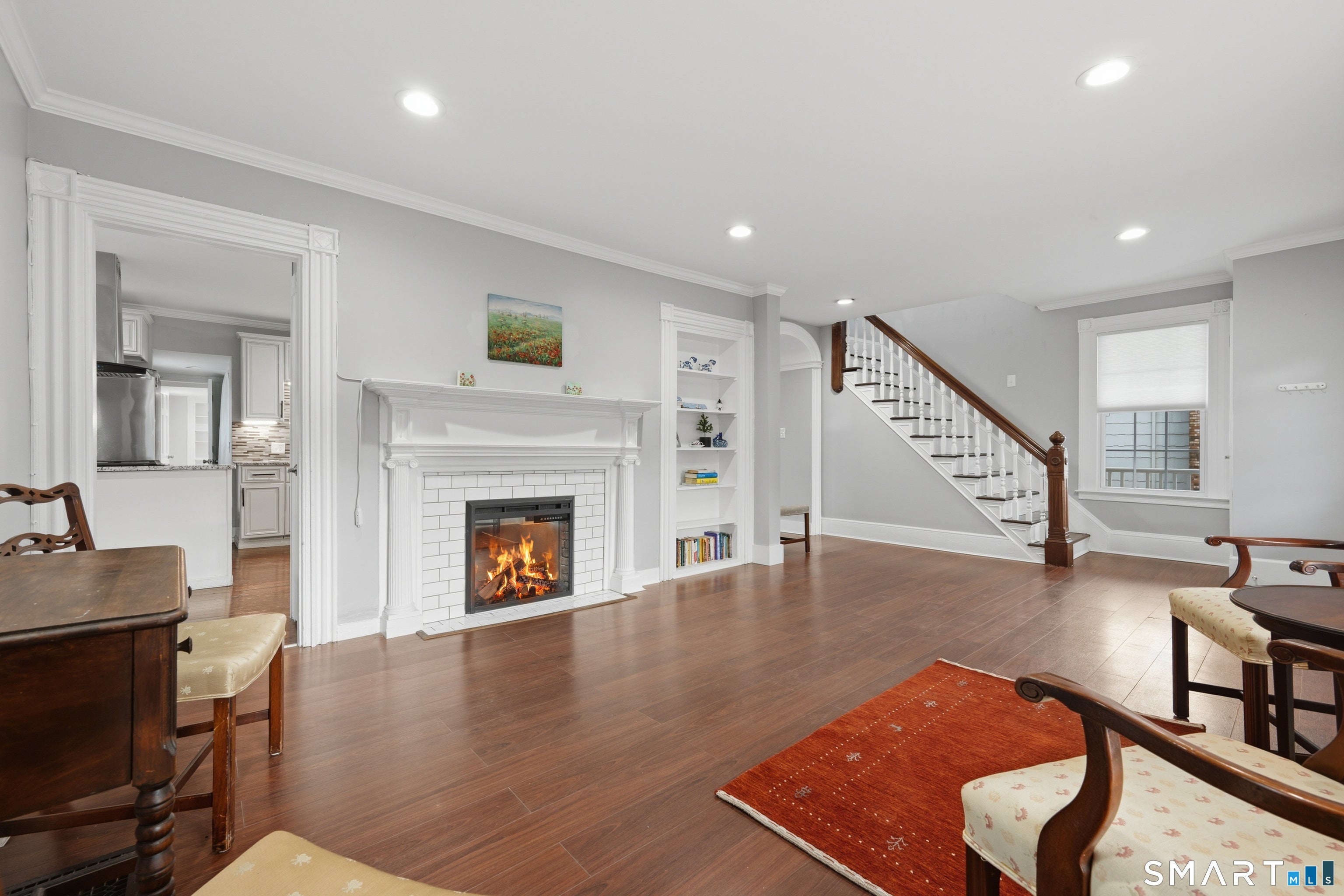 592 Pond Point Avenue