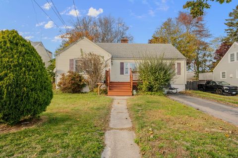 Photo of 19 Dart Street, New London, CT 06320 (MLS # 24134815)