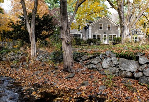 A home in New Milford