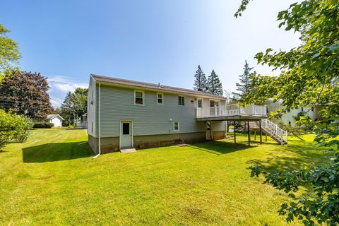 A home in Newington