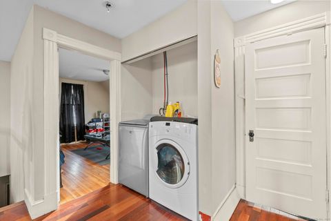 Tiny photo for 276 Oxford Street, Hartford, CT 06105 (MLS # 24144017)