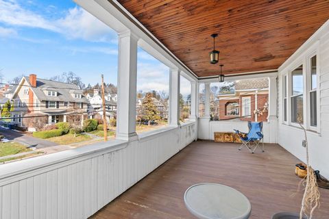 Tiny photo for 276 Oxford Street, Hartford, CT 06105 (MLS # 24144017)