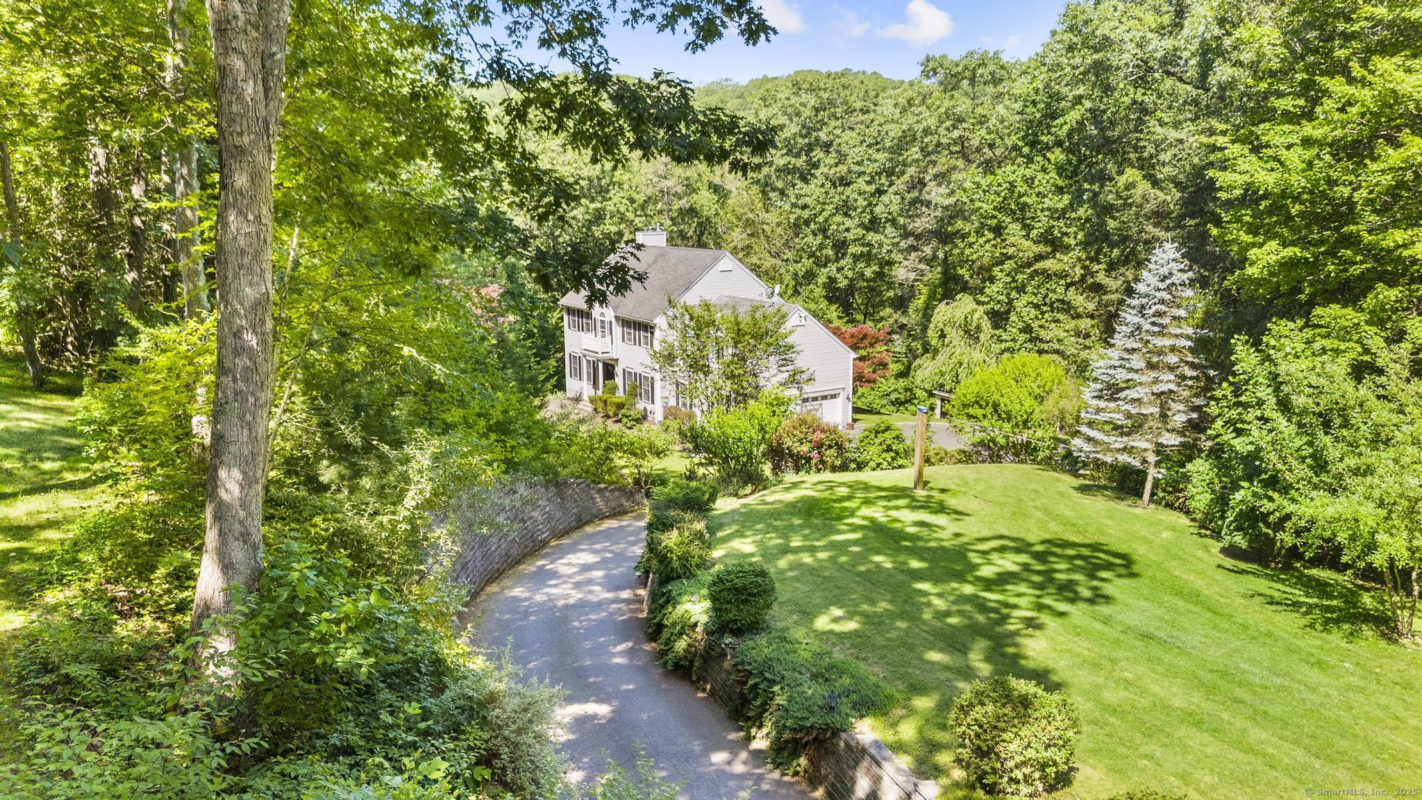 44 Oakmont Trail