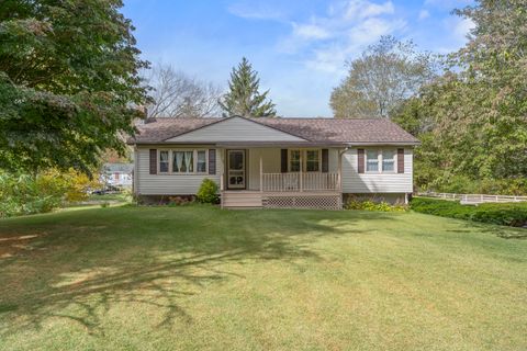 52 Caribou Drive Norwich CT 06360