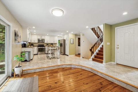 Tiny photo for 25 Tall Wood Hollow, Avon, CT 06001 (MLS # 24108264)