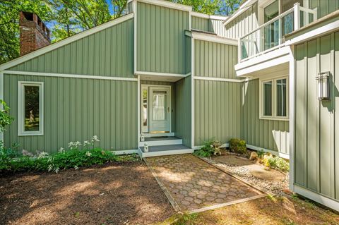 Tiny photo for 25 Tall Wood Hollow, Avon, CT 06001 (MLS # 24108264)