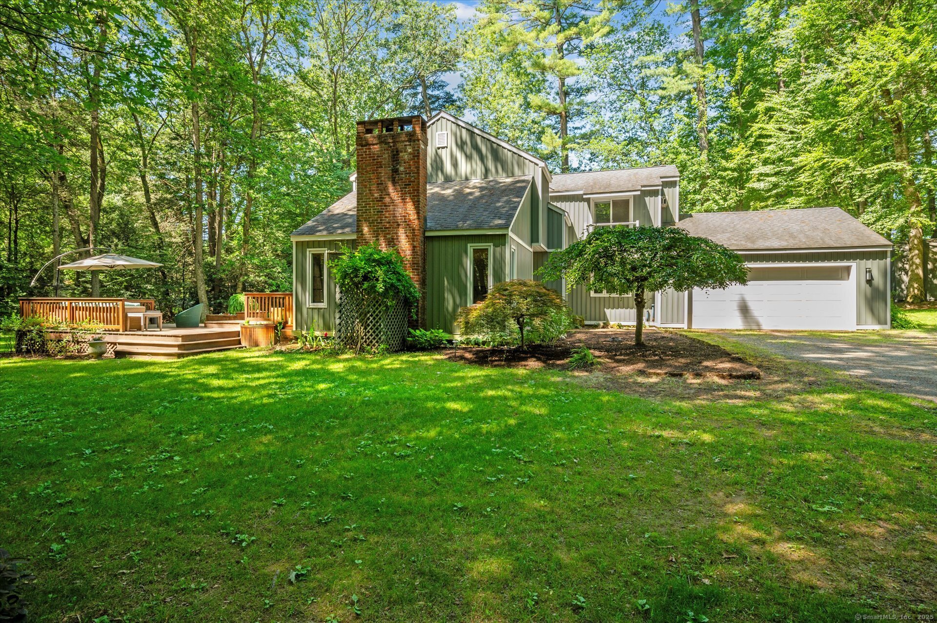 25 Tall Wood Hollow