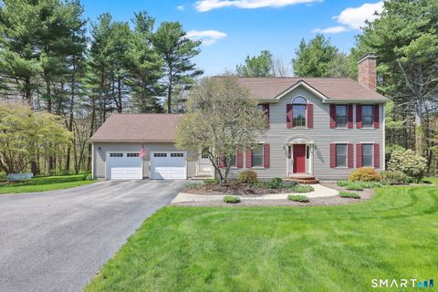 22 Shepards Landing Woodstock CT 06281