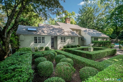 Photo of 4 Hidden Hill Road, Weston, CT 06883 (MLS # 24189015)