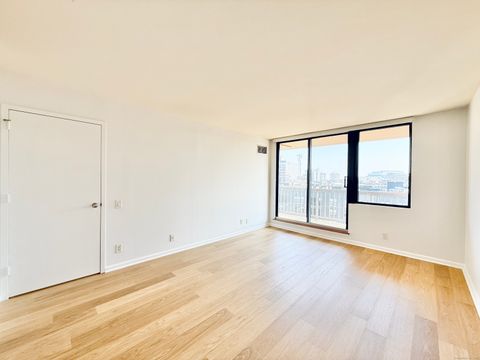 Tiny photo for 25 Forest Street #11M, Stamford, CT 06901 (MLS # 24146698)