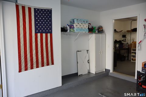 Tiny photo for 25 W Silver Street #25, Middletown, CT 06457 (MLS # 24163138)