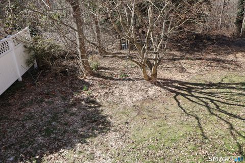 Tiny photo for 25 W Silver Street #25, Middletown, CT 06457 (MLS # 24163138)