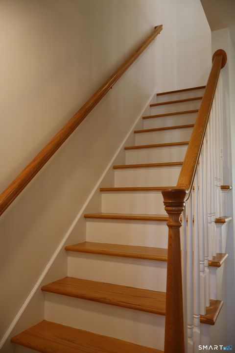 Tiny photo for 25 W Silver Street #25, Middletown, CT 06457 (MLS # 24163138)