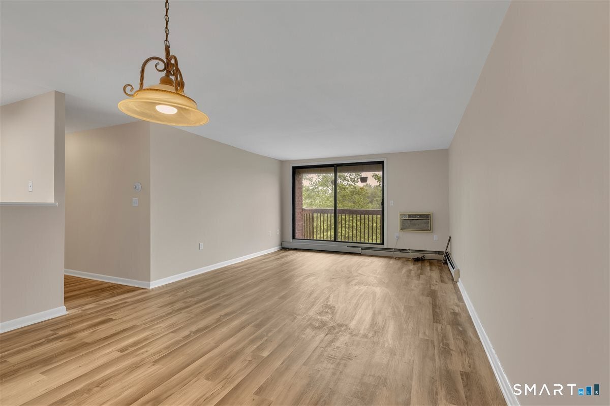 2315 Cromwell Hills Drive 2315