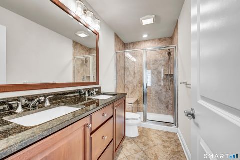 Tiny photo for 10 Putnam Lane #10, Danbury, CT 06810 (MLS # 24144602)