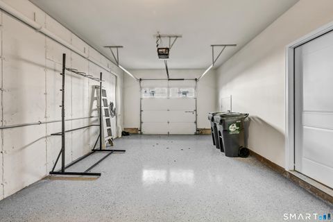 Tiny photo for 10 Putnam Lane #10, Danbury, CT 06810 (MLS # 24144602)