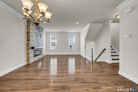 Tiny photo for 10 Putnam Lane #10, Danbury, CT 06810 (MLS # 24144602)