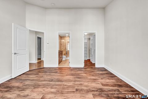 Tiny photo for 10 Putnam Lane #10, Danbury, CT 06810 (MLS # 24144602)