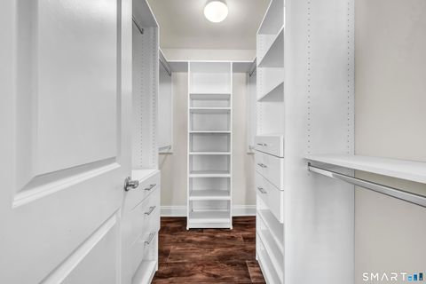 Tiny photo for 10 Putnam Lane #10, Danbury, CT 06810 (MLS # 24144602)