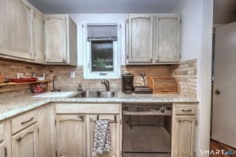 Tiny photo for 172 Woodland Street #1, Meriden, CT 06451 (MLS # 24203333)