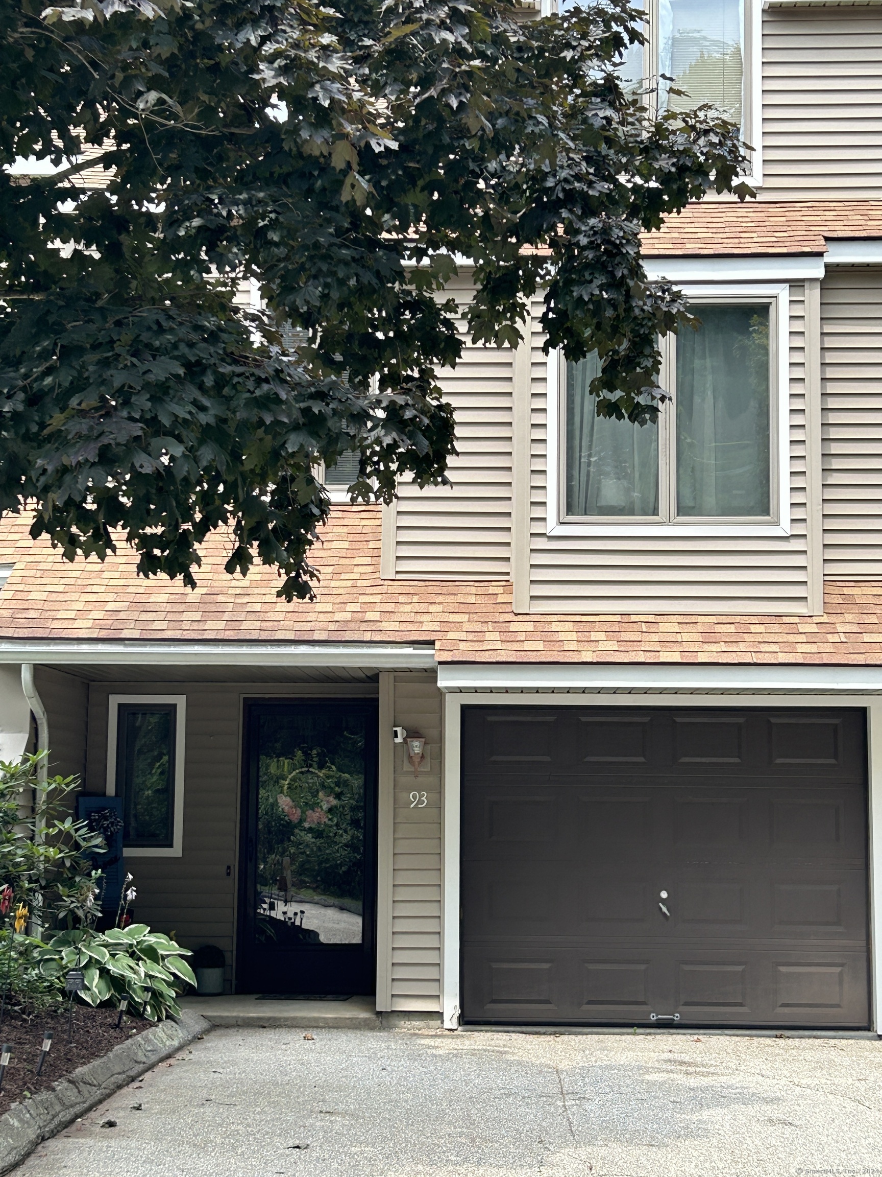 Property for Sale at 13 Westside Drive 93, Thompson, Connecticut - Bedrooms: 2 
Bathrooms: 2 
Rooms: 5  - $265,000