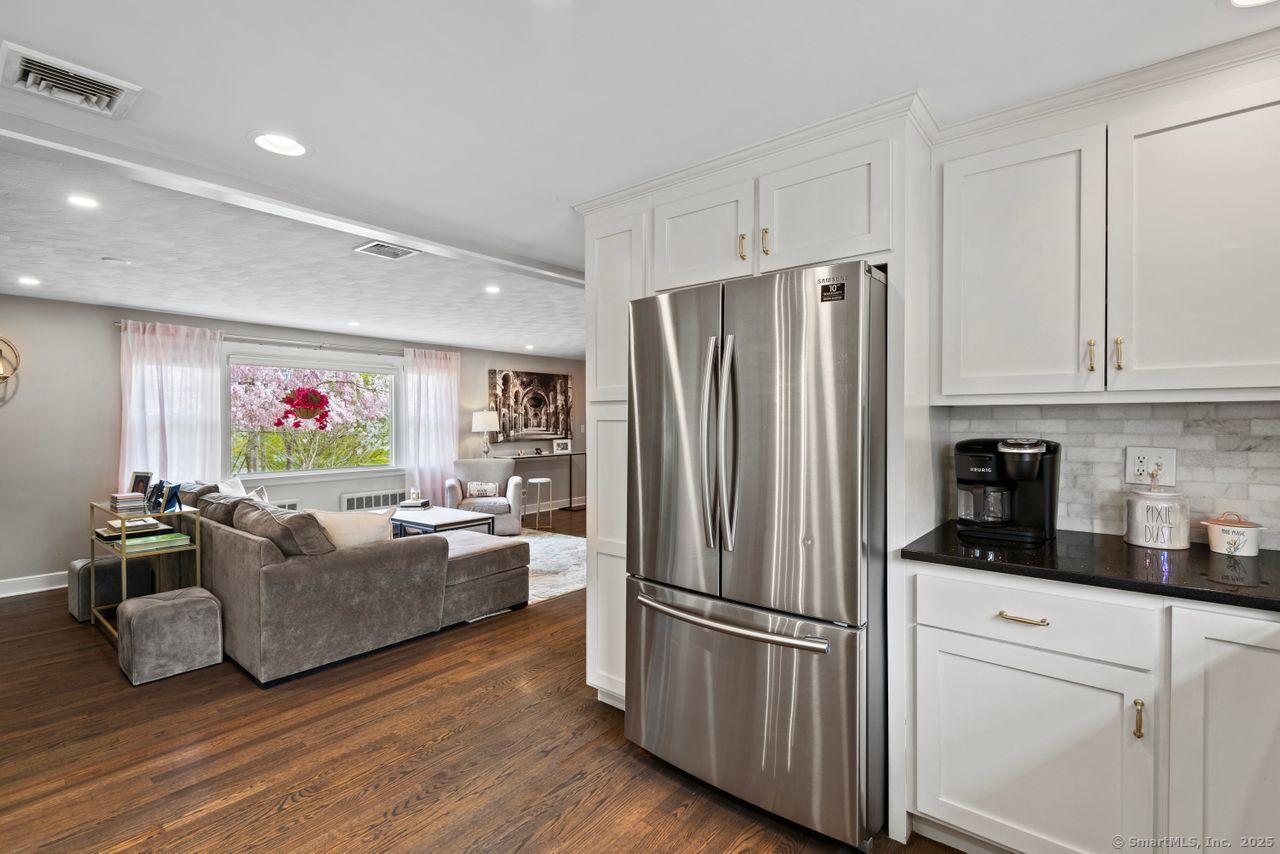 113 Kings Highway, North Haven, Connecticut image 10