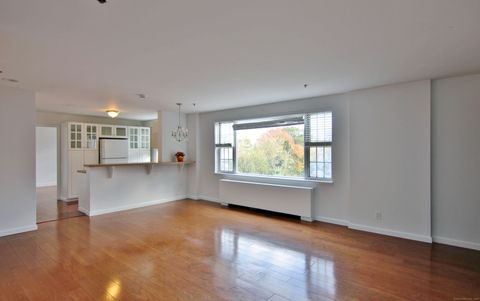 Tiny photo for 59 Courtland Avenue #APT 3I, Stamford, CT 06902 (MLS # 24135895)