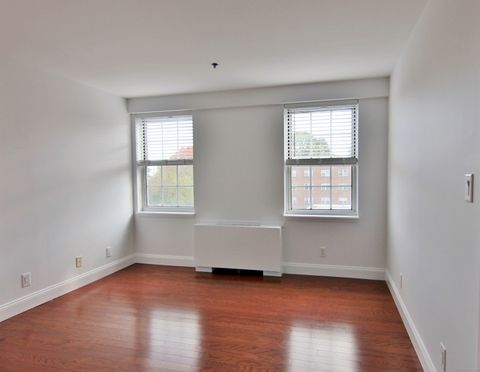 Tiny photo for 59 Courtland Avenue #APT 3I, Stamford, CT 06902 (MLS # 24135895)