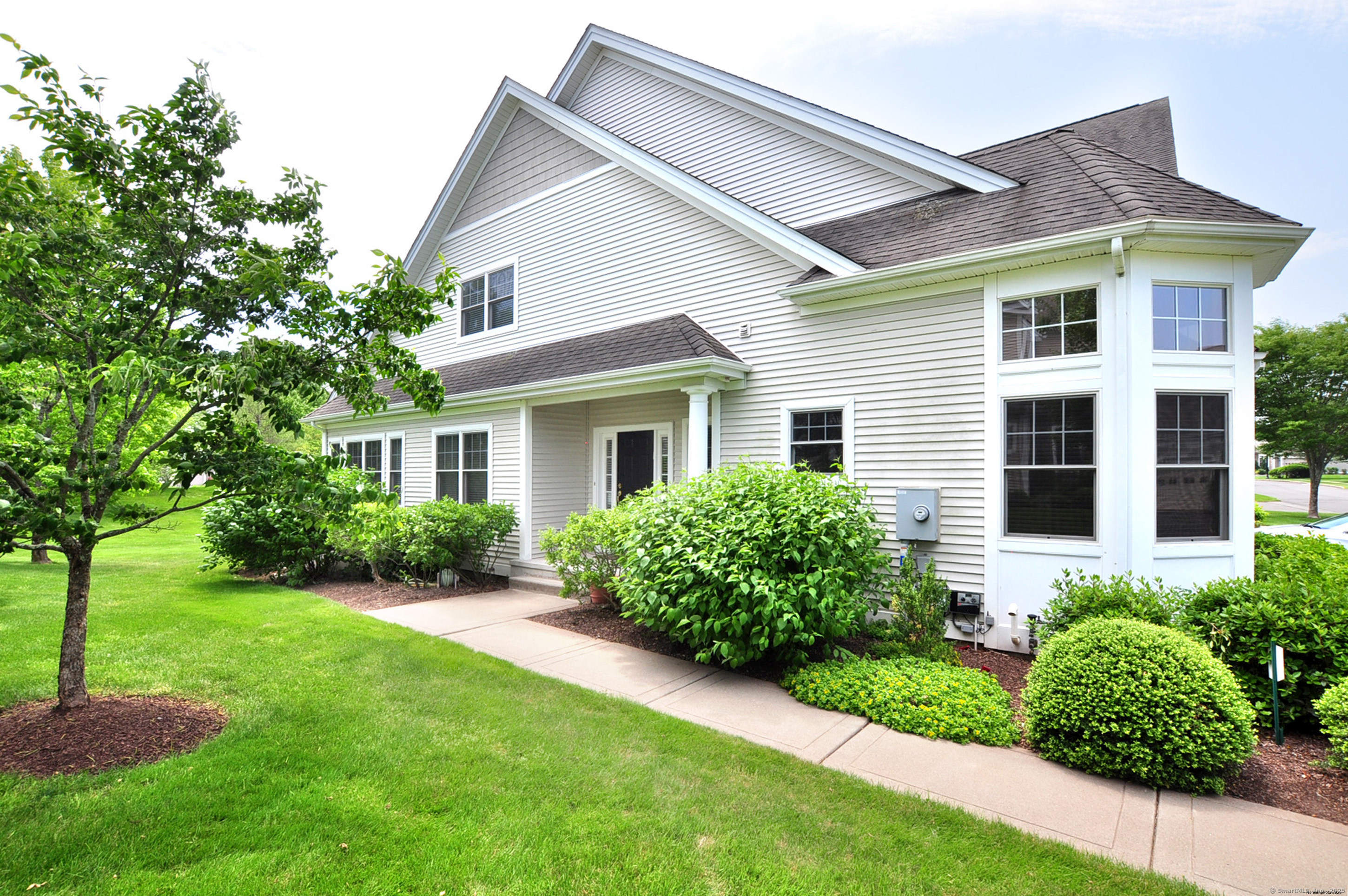 20 Carnoustie Circle