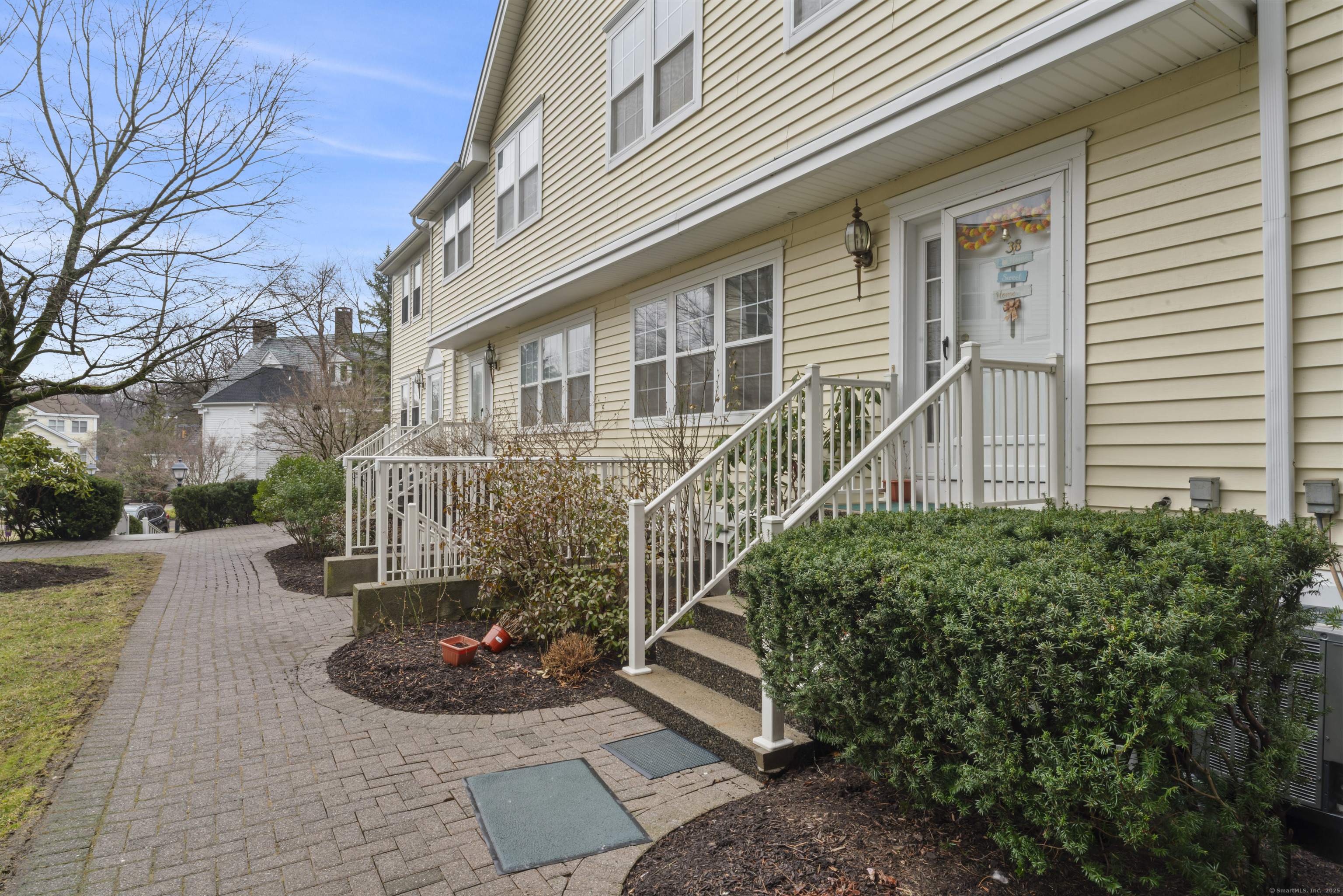 629 Danbury Road #APT 38, Ridgefield, Connecticut image 2