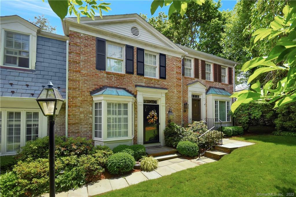 Photo 1 of 312 Elm Street 2, New Canaan, Connecticut, $1,100,000, Web #: 170496970