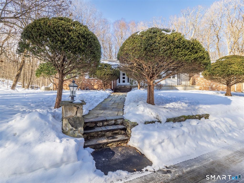 Photo of 78 Ruscoe Road, Wilton, CT 06897 (MLS # 24152217)