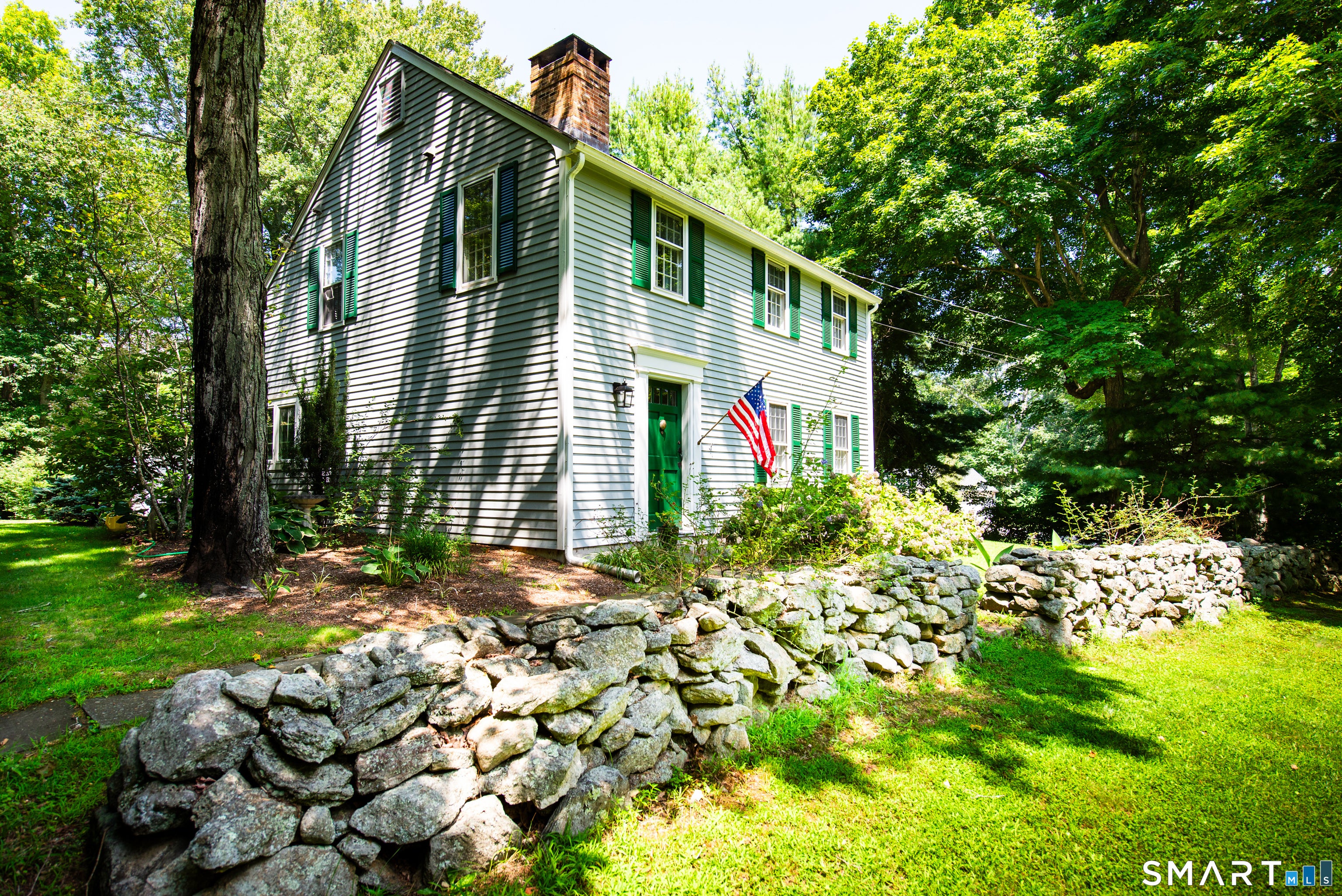 11 Cove Hill Road