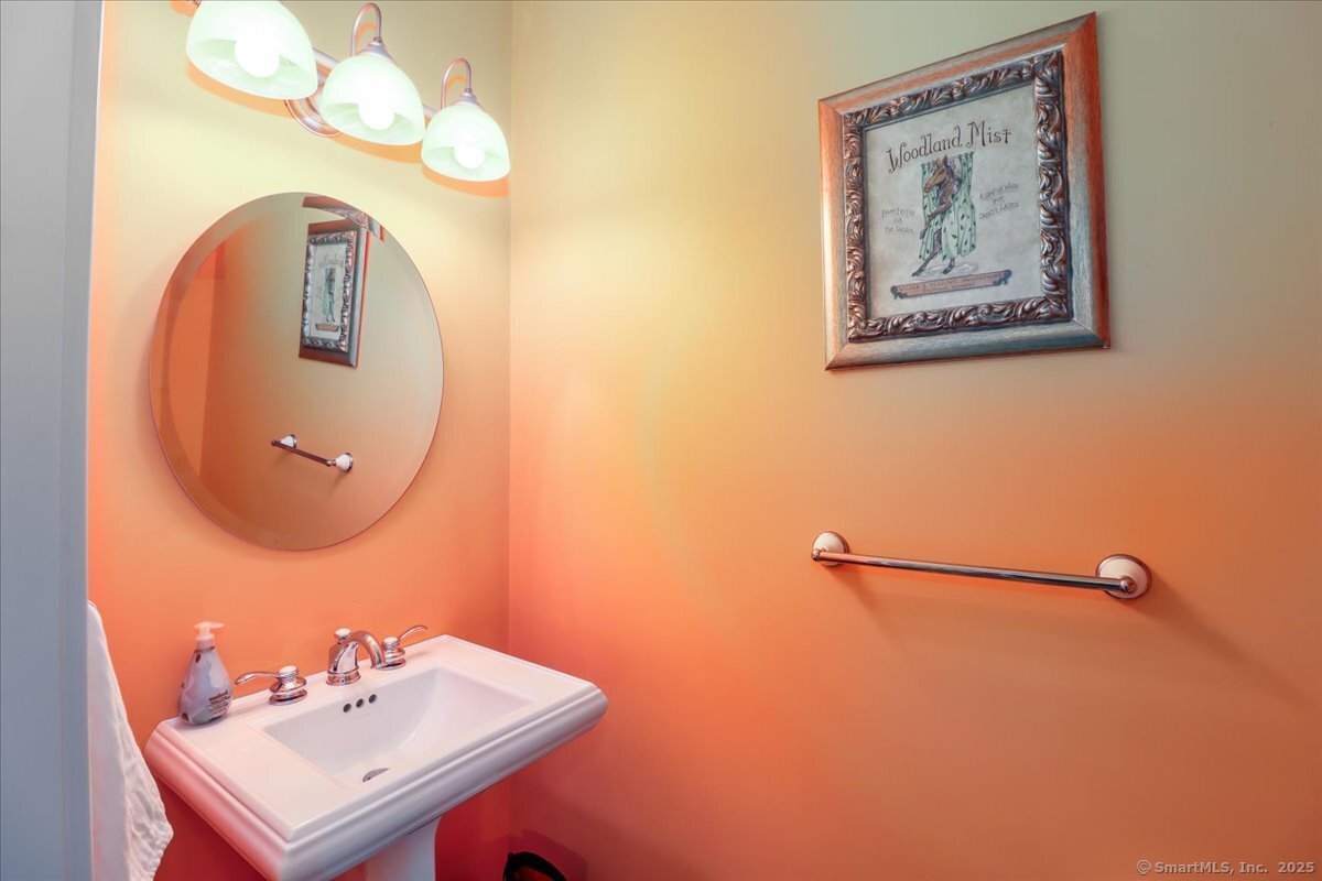21 Woodcrest Lane #21, Danbury, Connecticut image 10