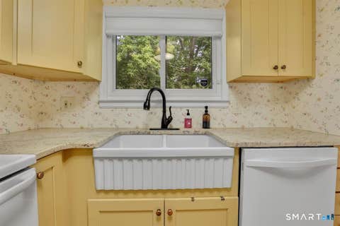 Tiny photo for 285 Queen Street #10D, Southington, CT 06489 (MLS # 24192559)