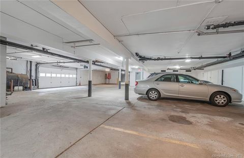 Tiny photo for 115 S Main Street #B15, West Hartford, CT 06107 (MLS # 24145890)