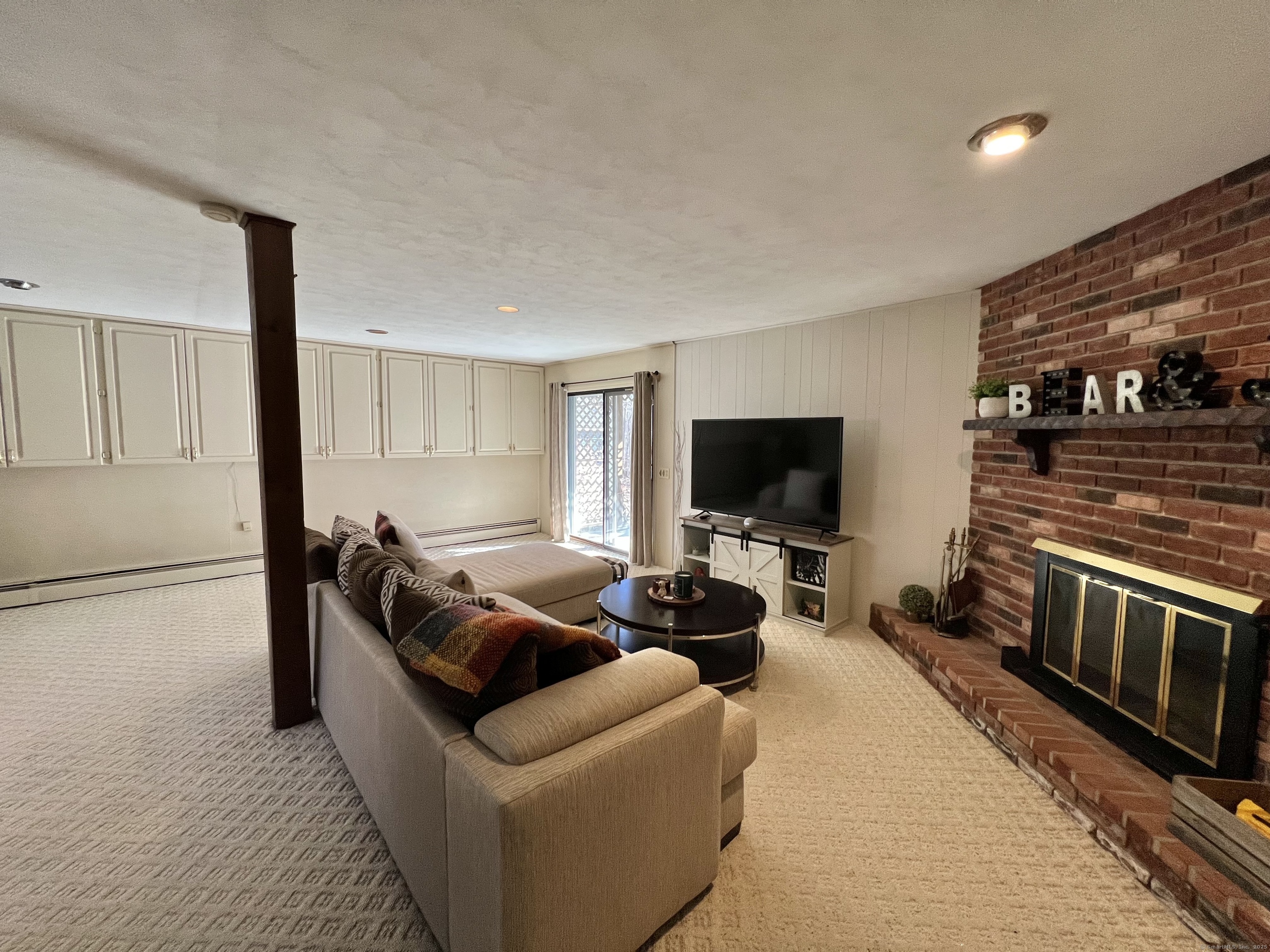 7 Varian Drive, Danbury, Connecticut image 15