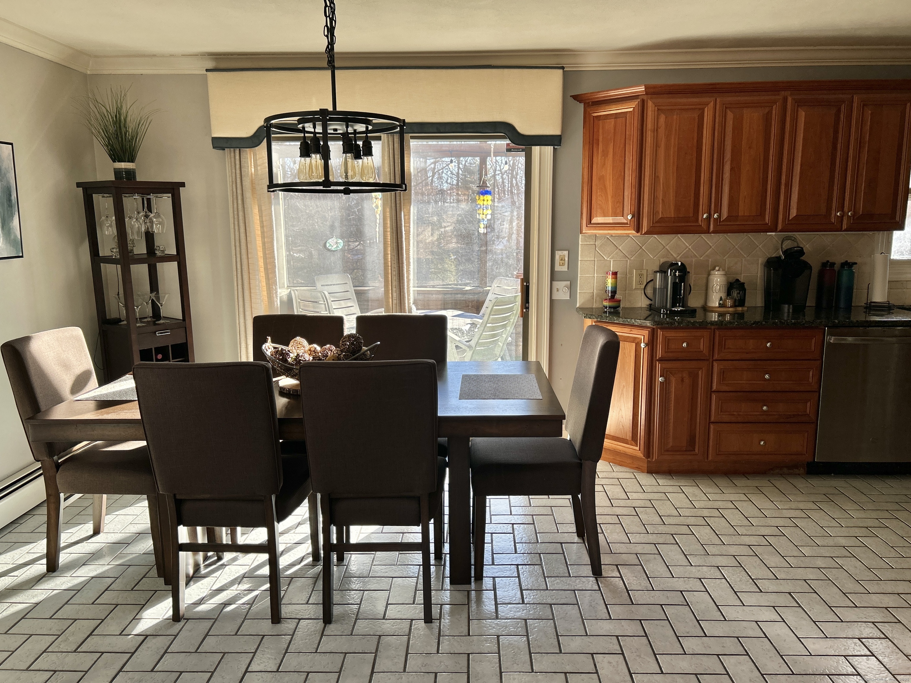 7 Varian Drive, Danbury, Connecticut image 6