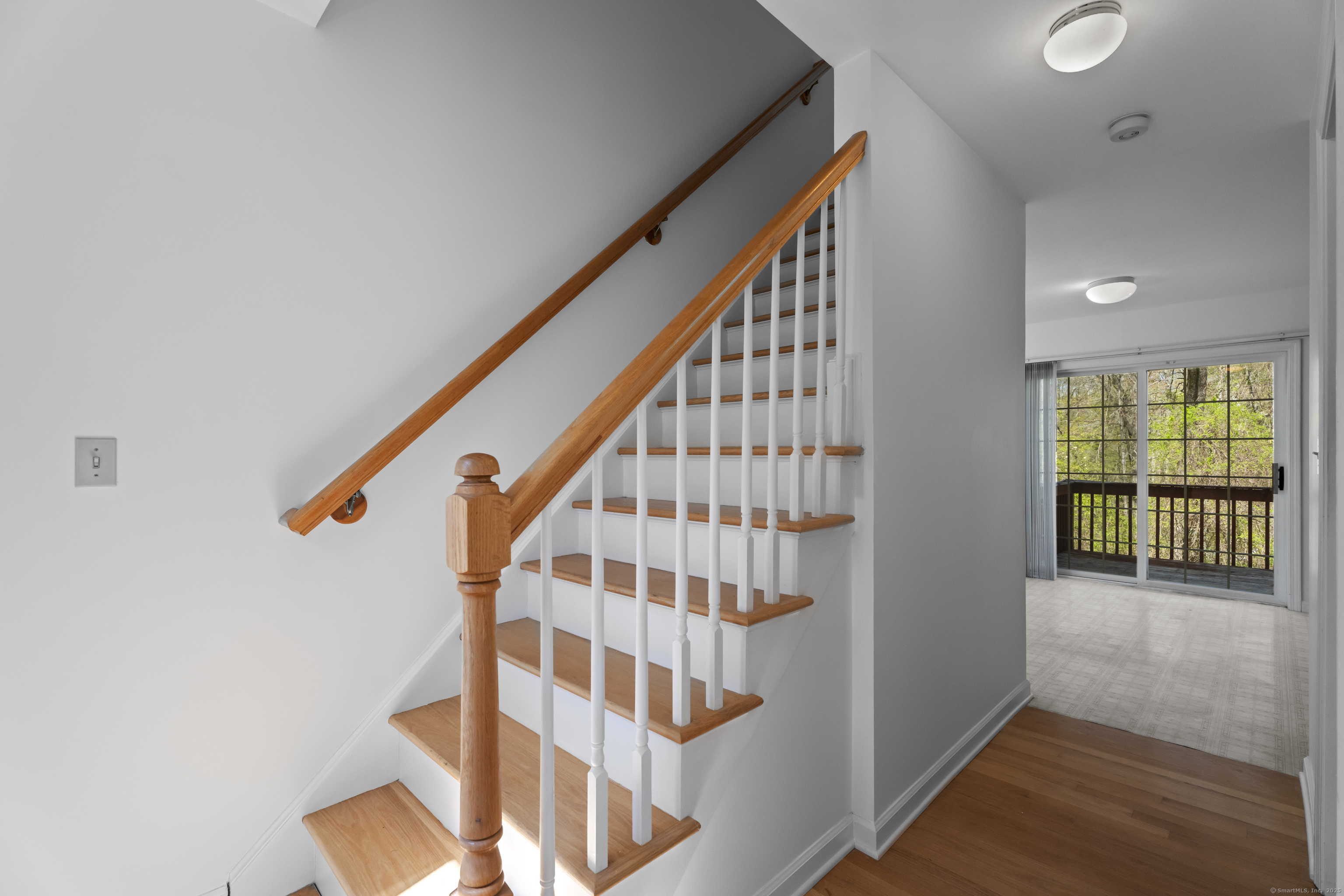4 Davis Farm Road