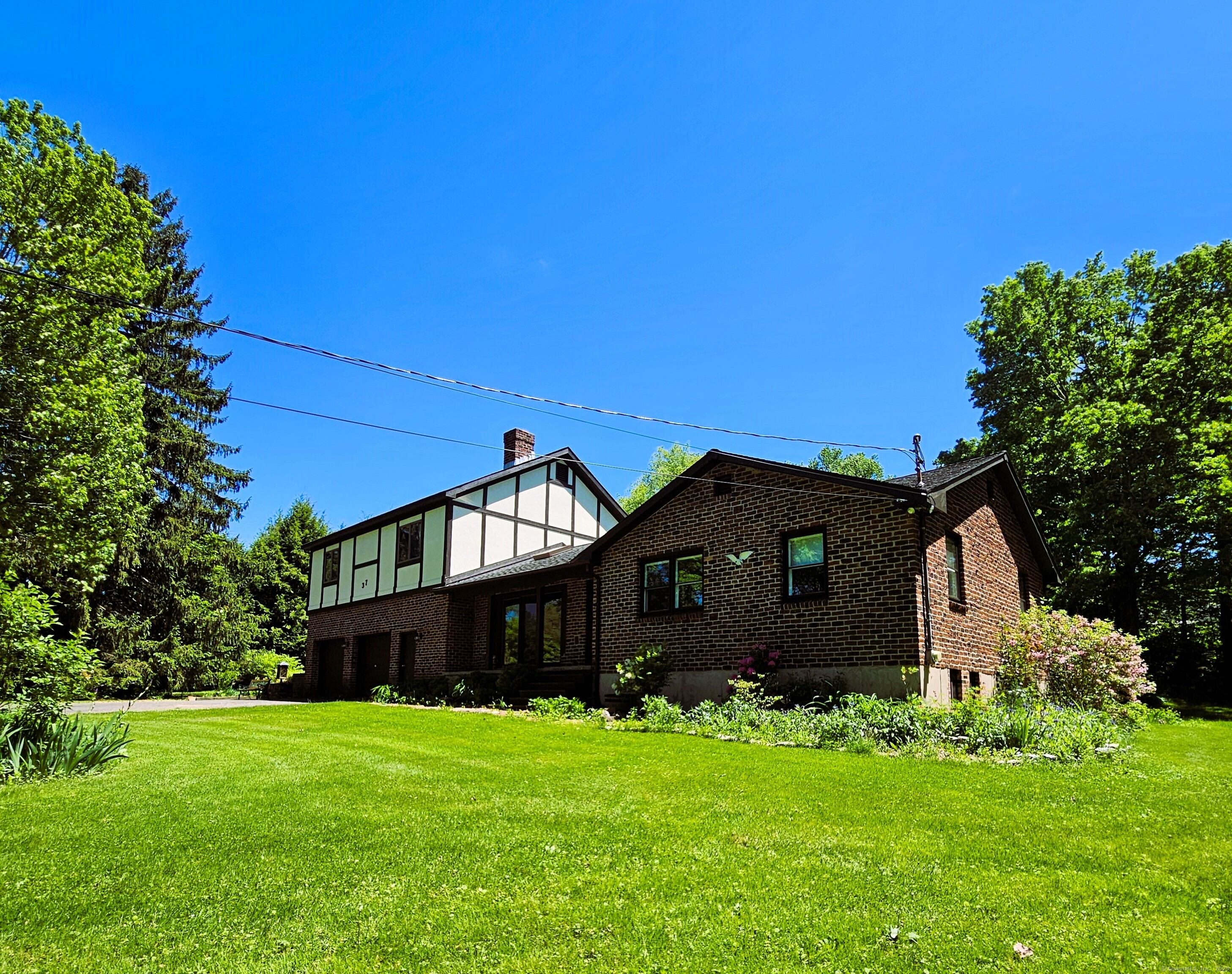 37 Judy Lane, Wolcott, Connecticut image 1