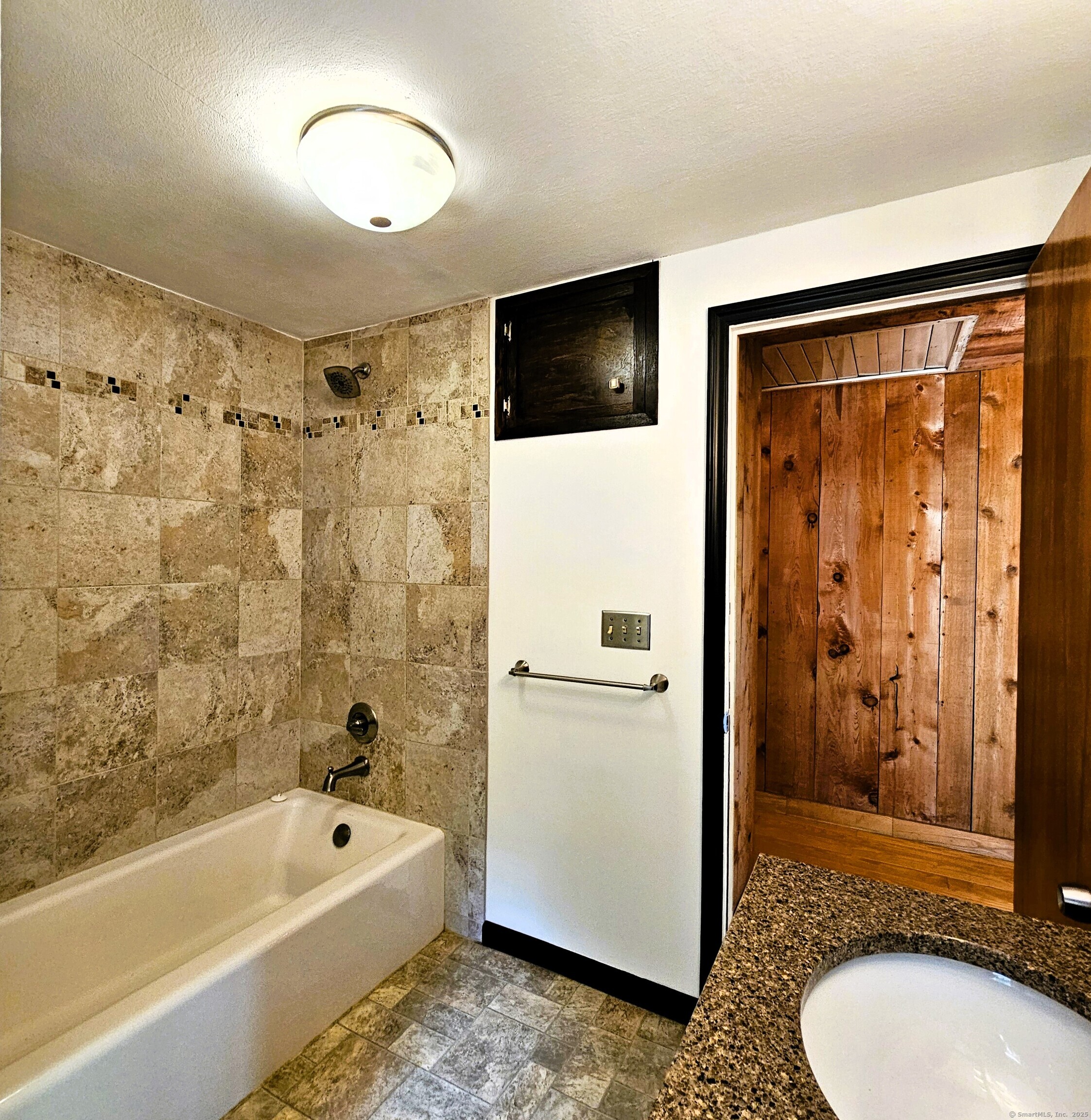 37 Judy Lane, Wolcott, Connecticut image 26