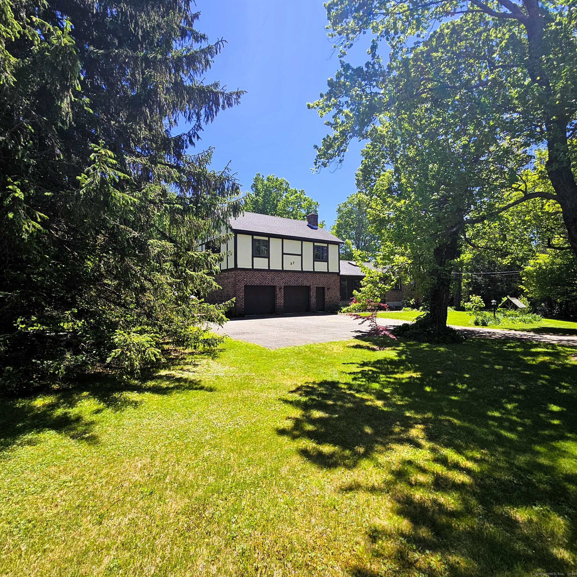 37 Judy Lane, Wolcott, Connecticut image 9