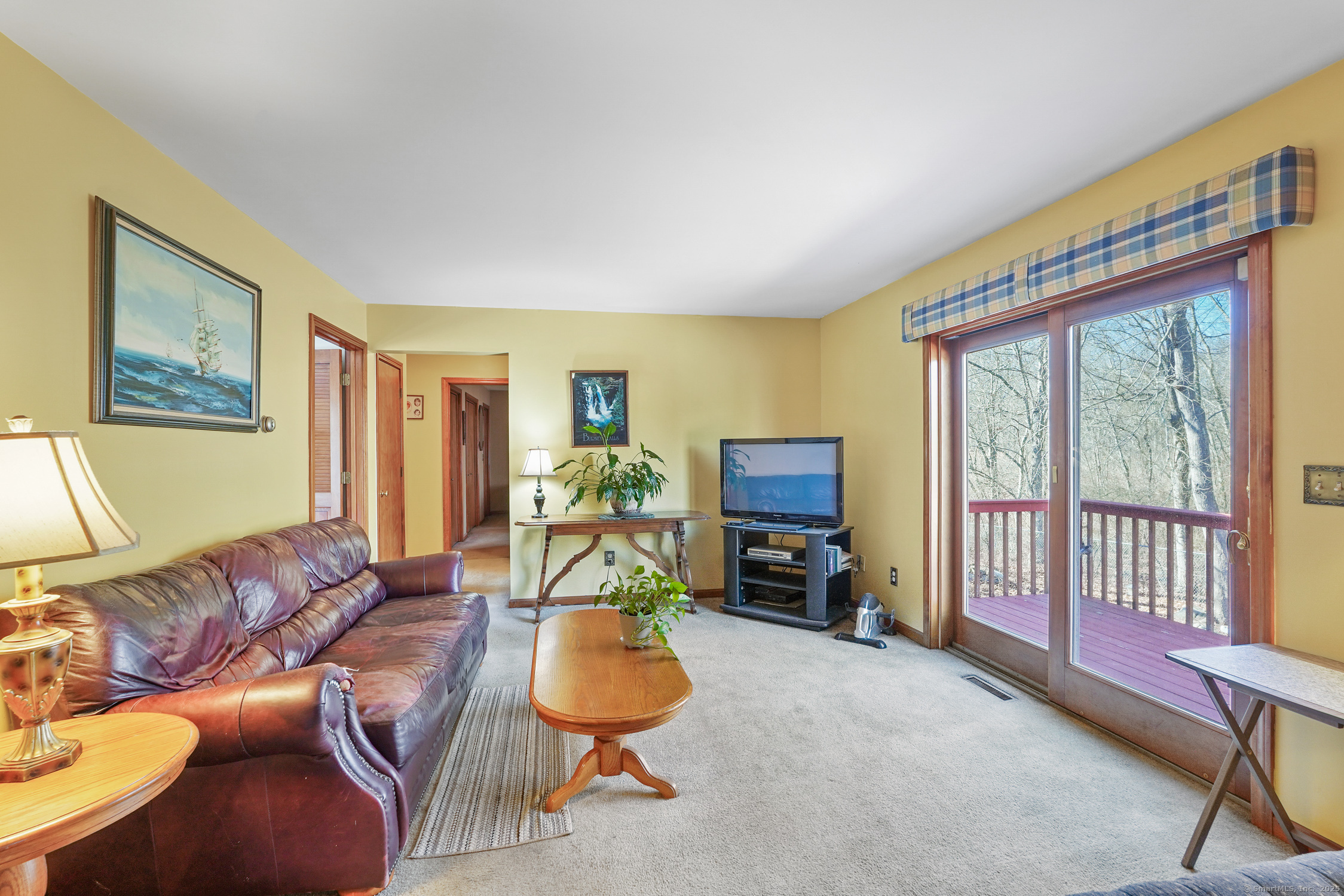 239 Thames Street, New London, Connecticut image 10