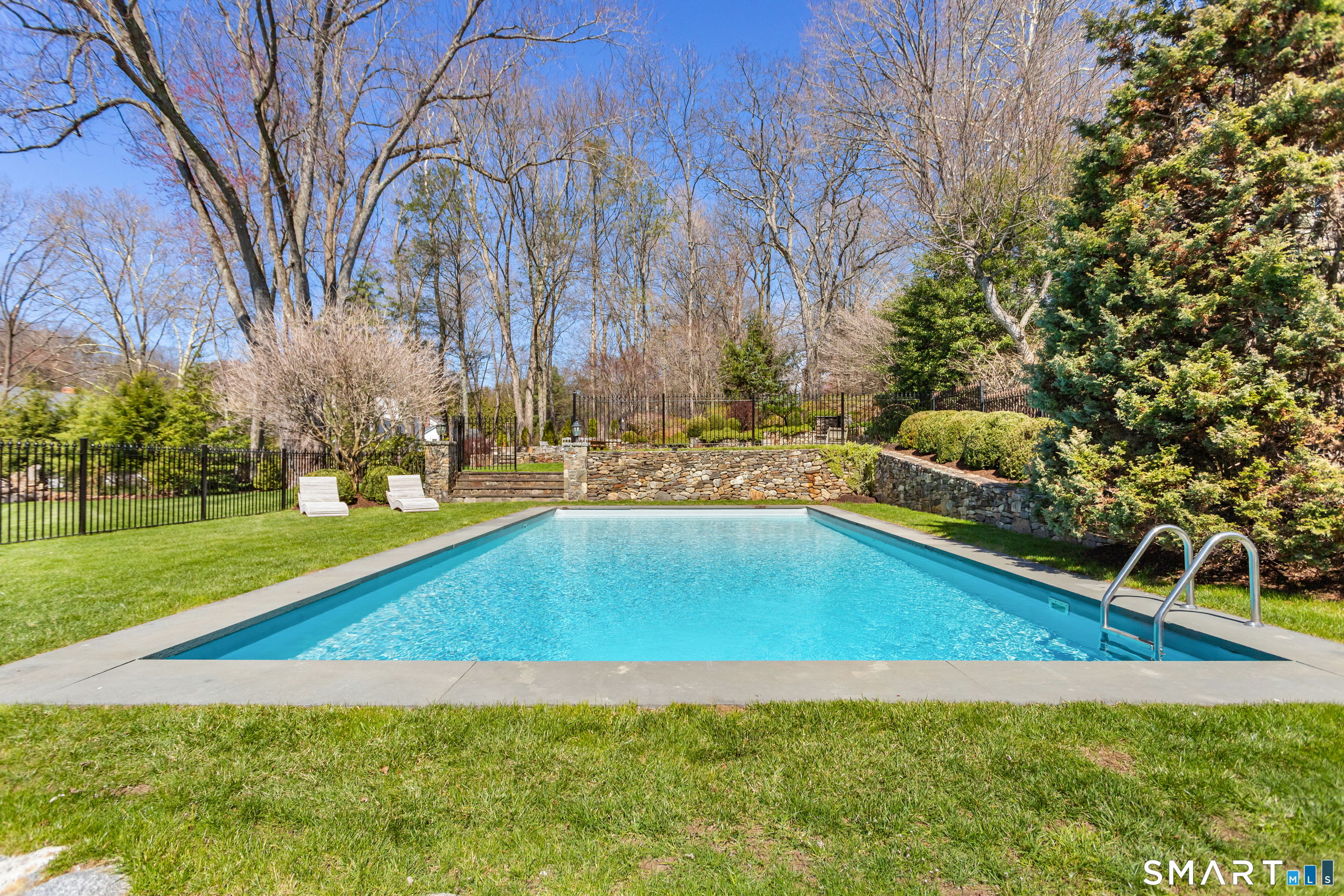 119 Long Lots Road