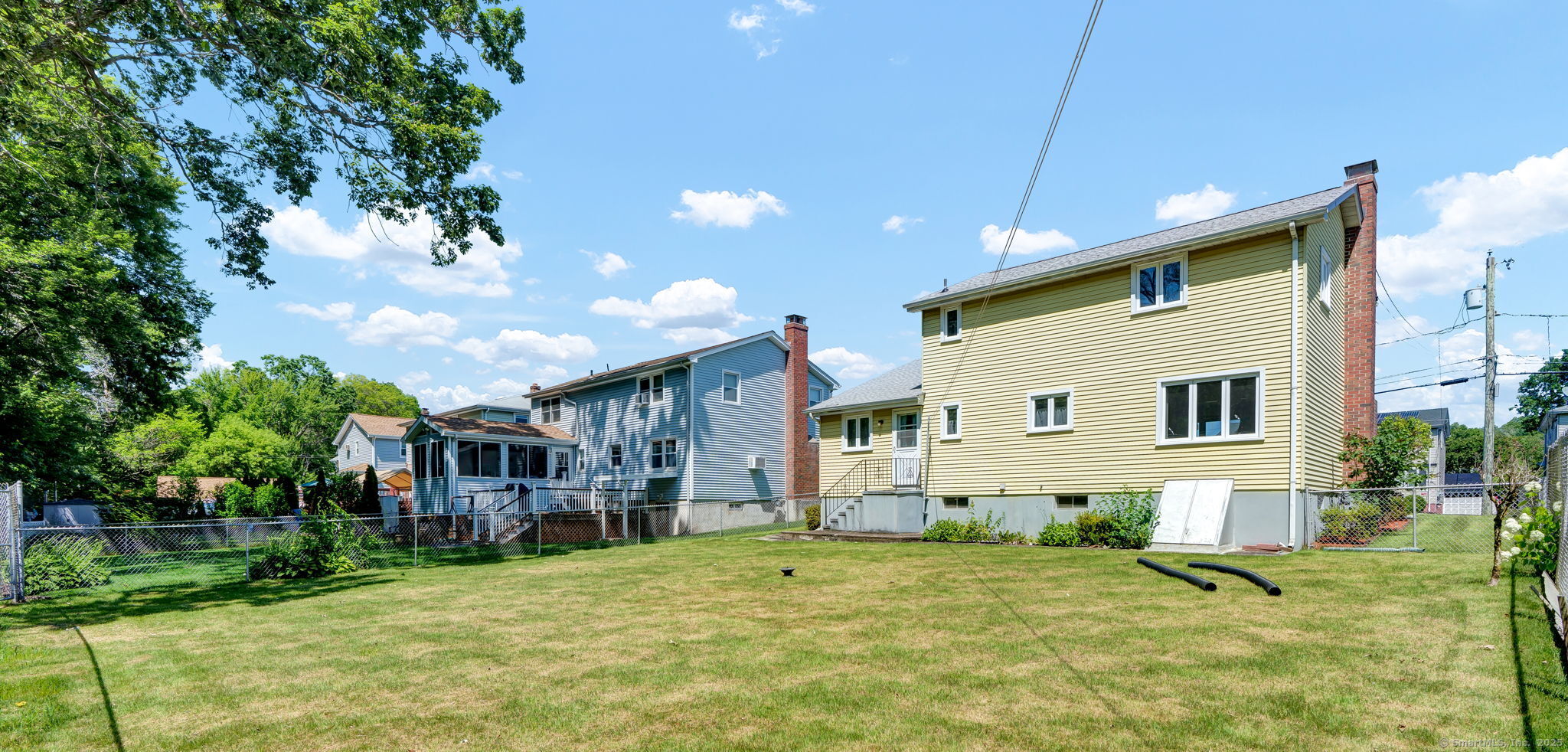 New Britain, Connecticut 06053, United States, 3 Bedrooms Bedrooms, ,2 BathroomsBathrooms,Residential,Pending,159707