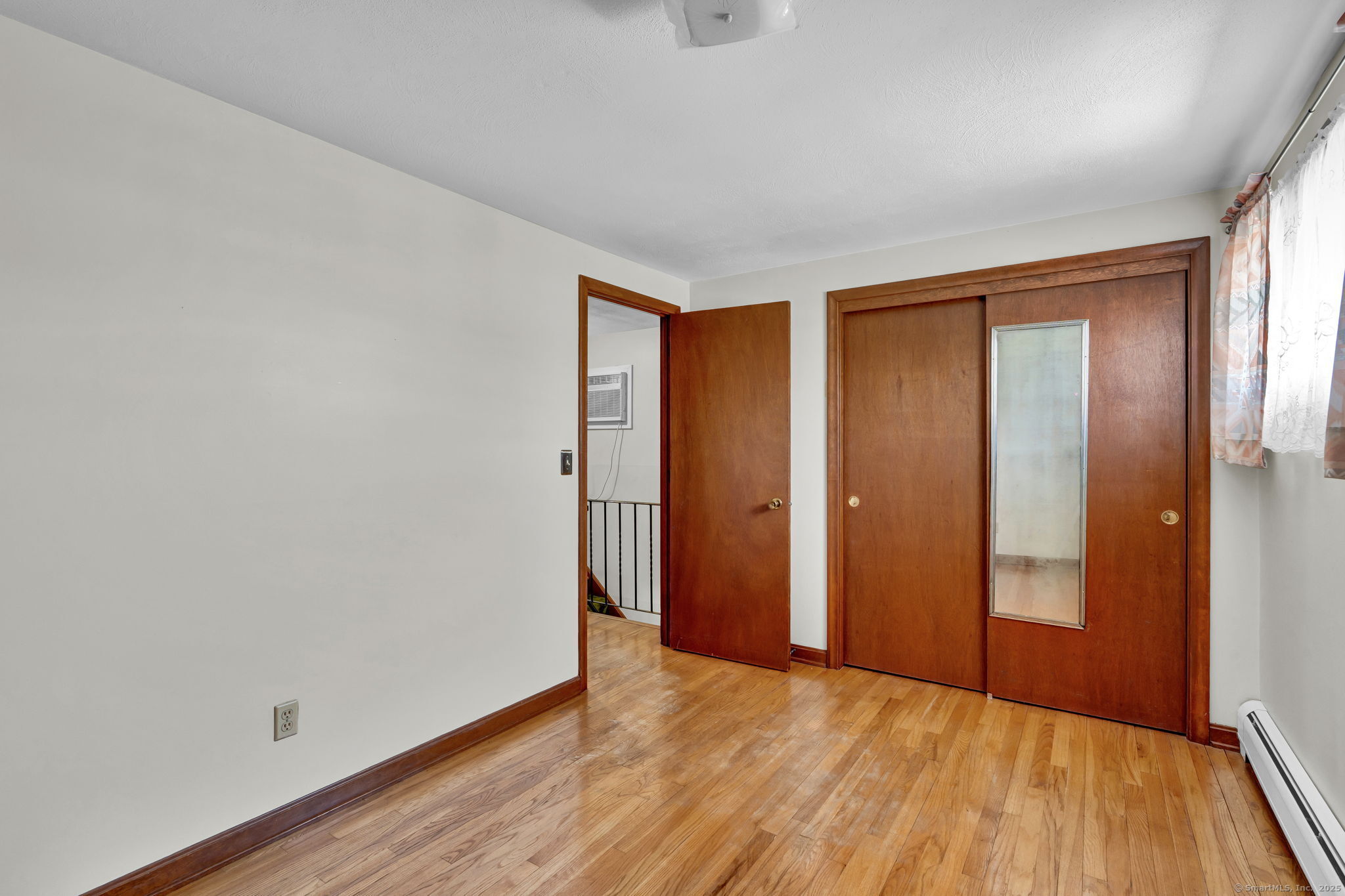 New Britain, Connecticut 06053, United States, 3 Bedrooms Bedrooms, ,2 BathroomsBathrooms,Residential,Pending,159707